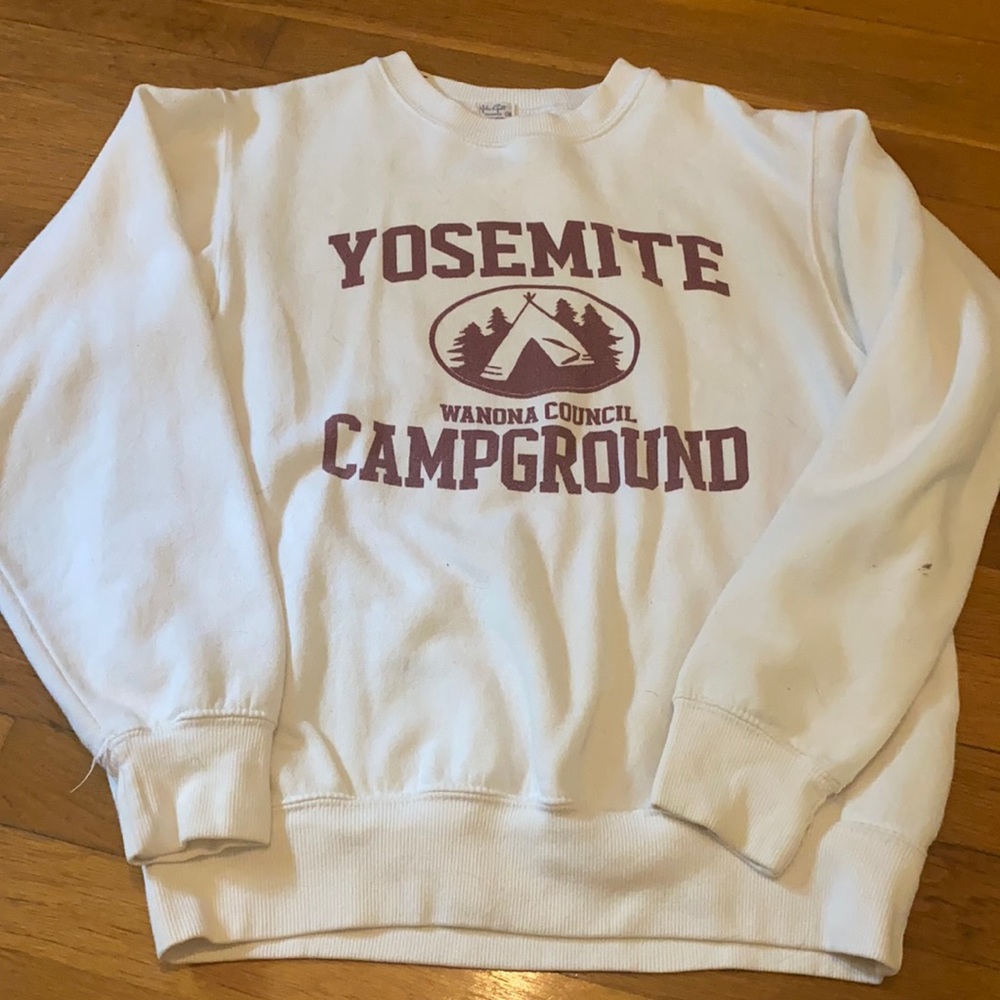Brandy Melville Yosemite graphic crewneck